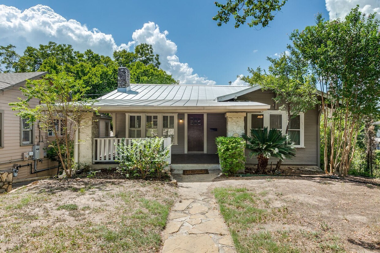 Primary Photo - ALAMO HEIGHTS I.S.D.