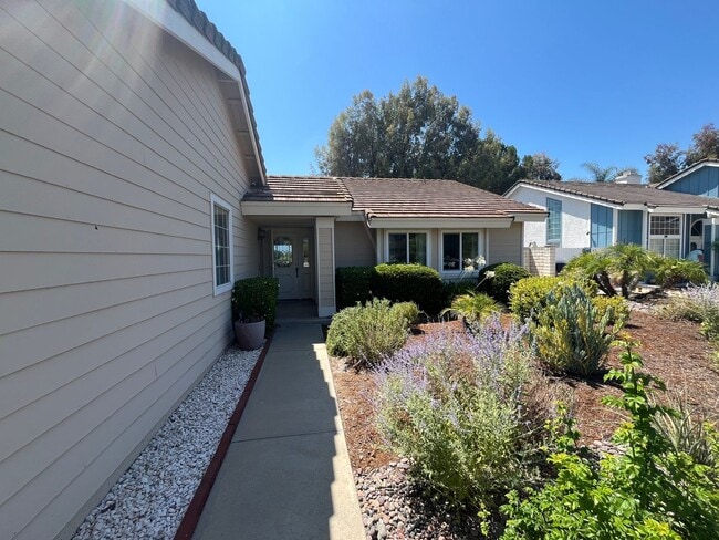 Building Photo - 31433 Corte Madera
