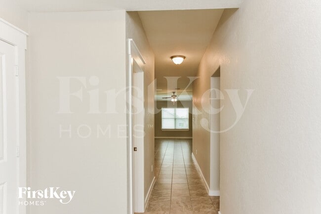 Building Photo - 10518 Rosalina Lp
