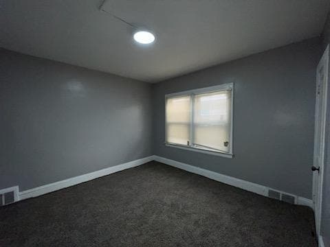 Building Photo - 2945 E 128th St