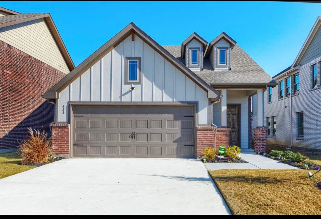 Photo - 428 Edward Rd (Pilot Point, TX)