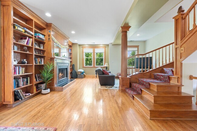 Foto del edificio - 3629 N Wayne Ave