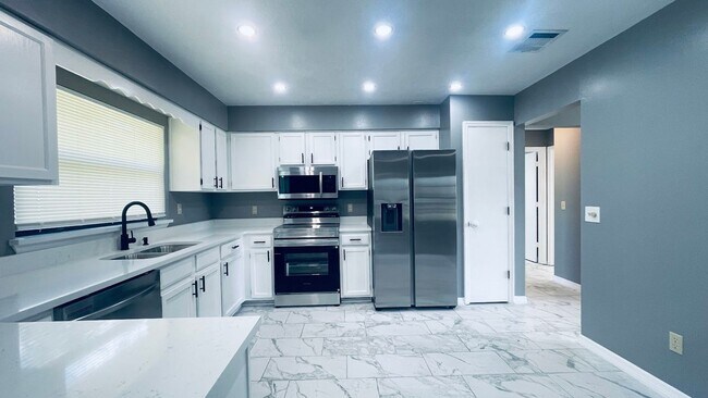 Foto del edificio - 6807 Galle Ct