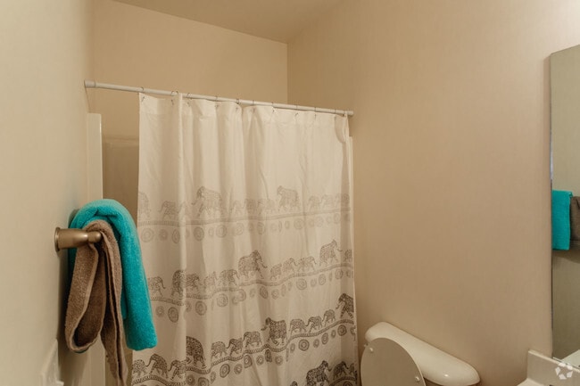Interior Photo - Port Royal at Spring Hill