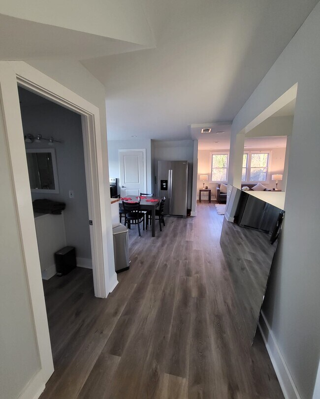 3353 Acklen Ave, Nashville, TN 37212 Apartments Nashville, TN