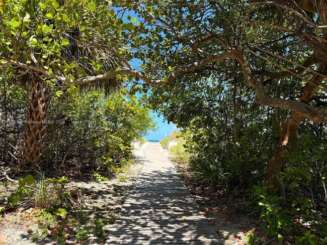 Foto del edificio - 177 Ocean Ln Dr