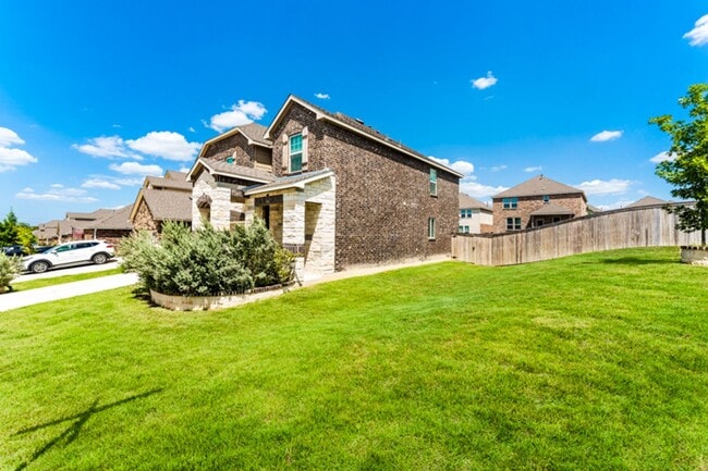 Building Photo - 4 bedroom 3 full bathroom on a large corner lot in Arcadia Ridge- Far West side of SA