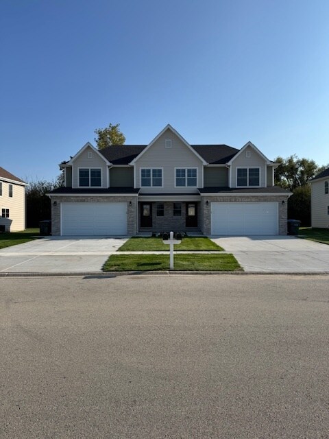 Primary Photo - 877 Covey Ln