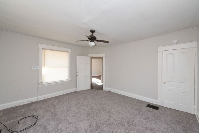 Building Photo - Cute 3Bed 1 Bath on Cul De Sac in College ...