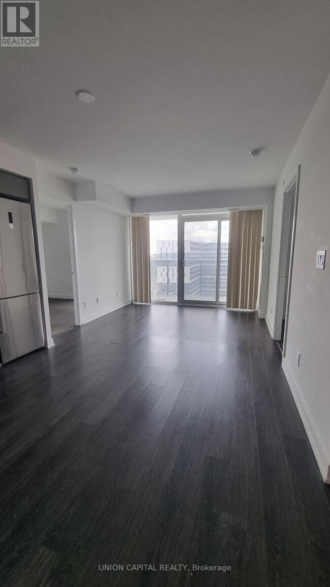 Building Photo - 160 Flemington Rd