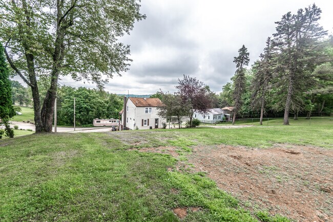 Large Lot - 274 Center Church Rd