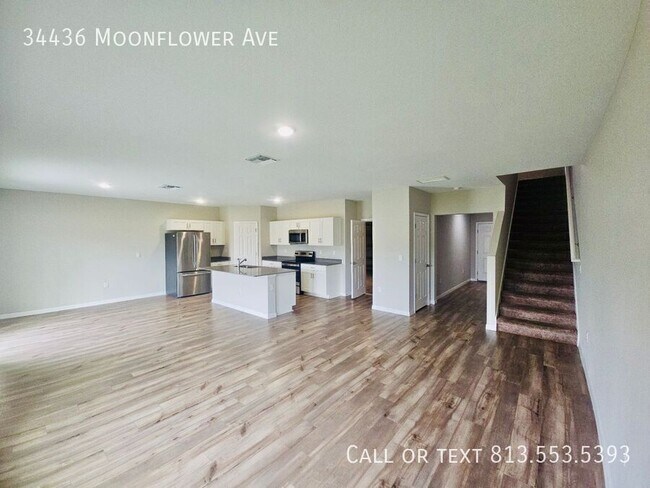 Foto del edificio - 34436 Moonflower Ave