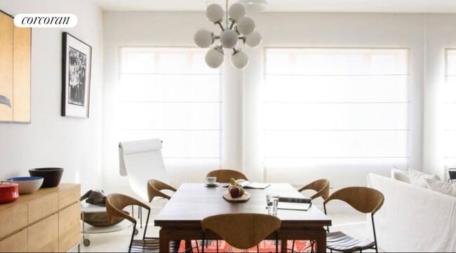 Foto del edificio - 460 W Broadway