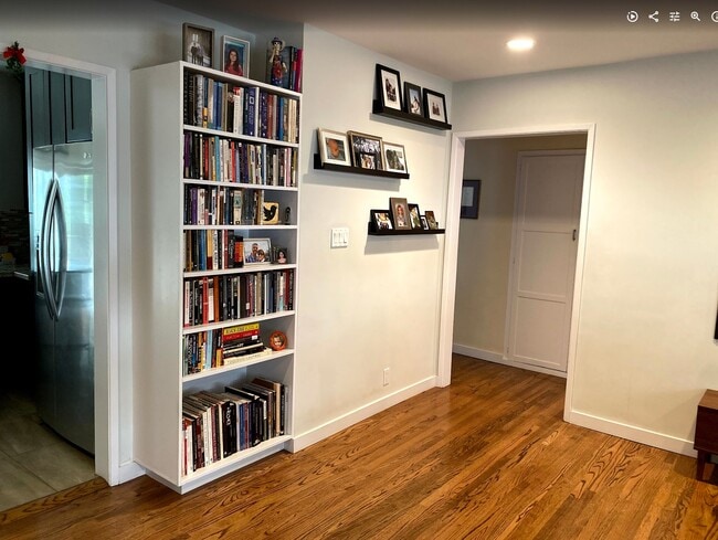 Foto del edificio - 3344 Virginia Ave