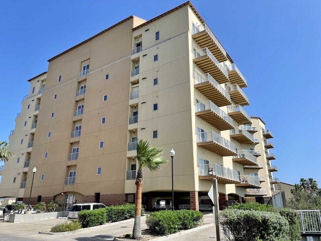 Building Photo - 4901 Laguna Blvd