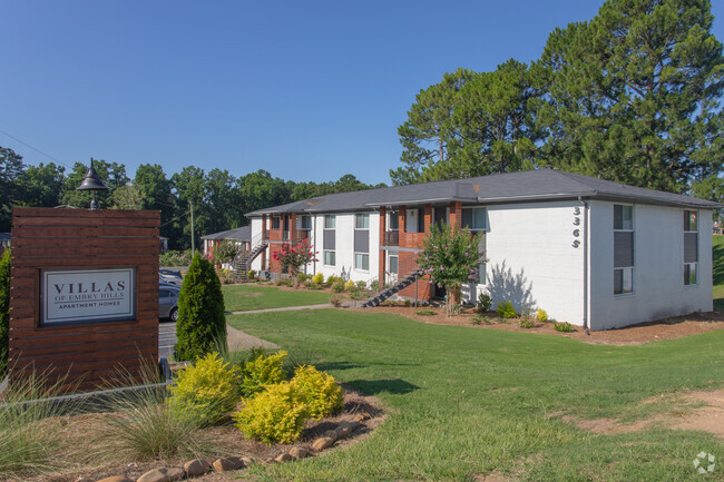 Building Photo - Villas at Embry Hills