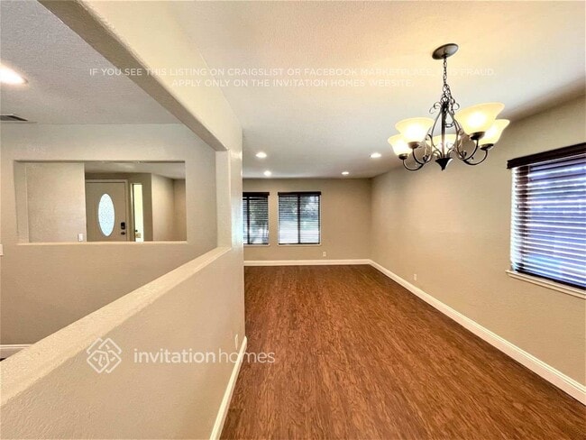 Building Photo - 9861 Don Carlos Ct