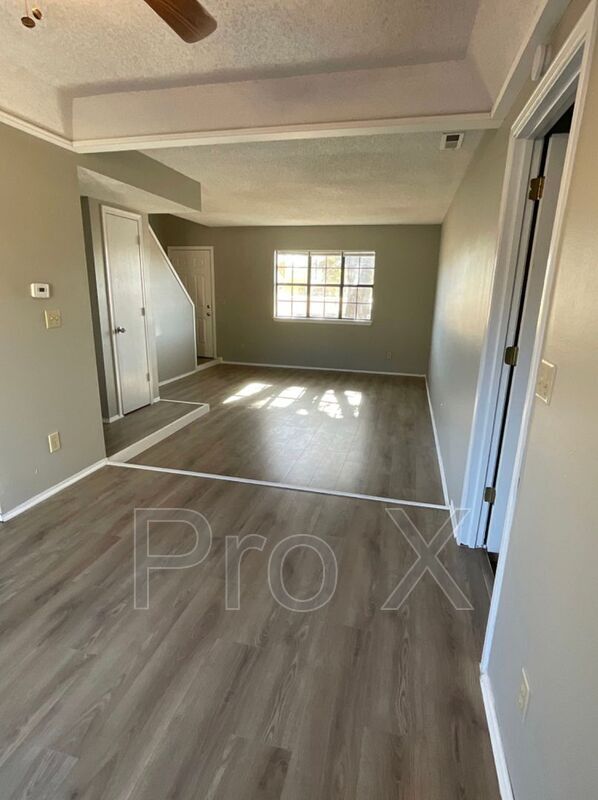 1913 Campbell Pkwy, Joplin, MO 64801 Townhome Rentals in Joplin MO