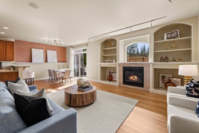 Foto del edificio - Beautiful 3BR Townhome with Private Patio & Oversized Garage in Shoreline