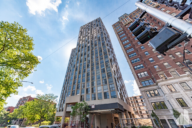 Foto del edificio - 345 W Fullerton Pky