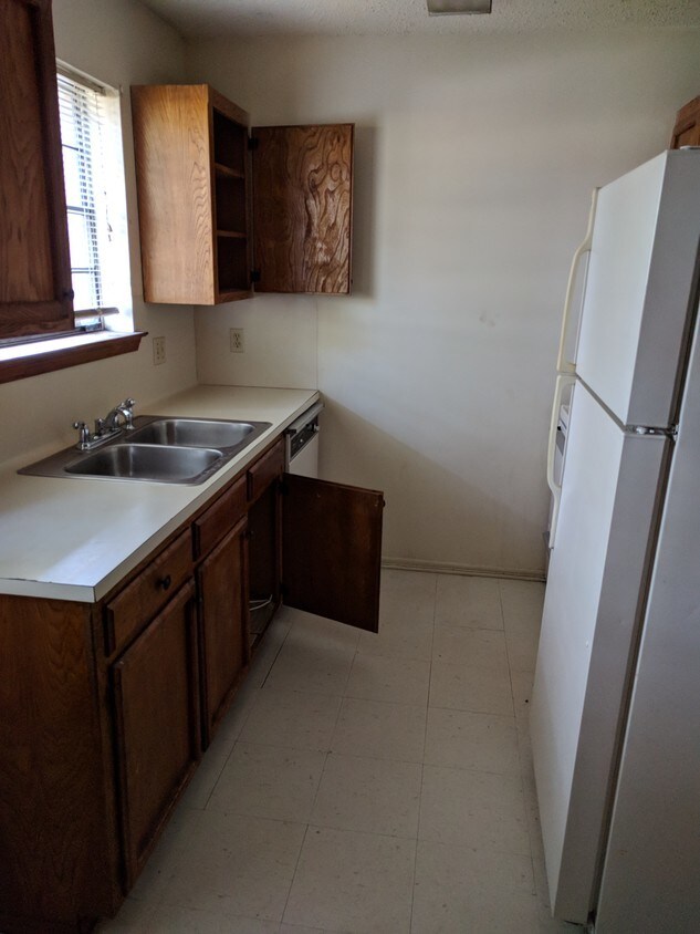 12012 Roddy Rd, Gonzales, LA 70737 Townhome Rentals in Gonzales LA