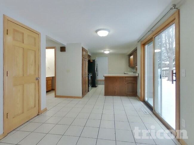 Foto del edificio - 4845 Orleans Ln N