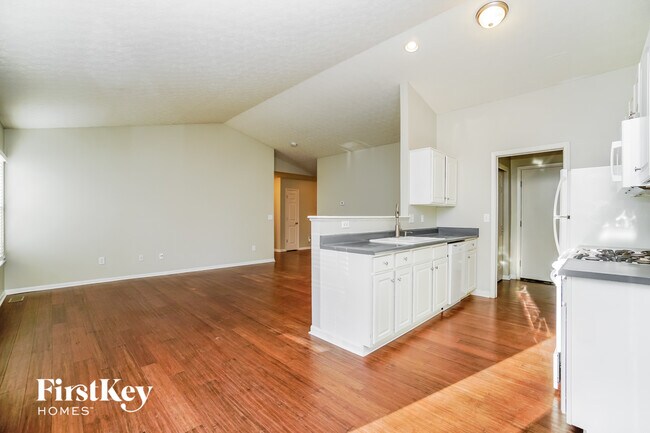 Building Photo - 714 Keltoncrest Dr