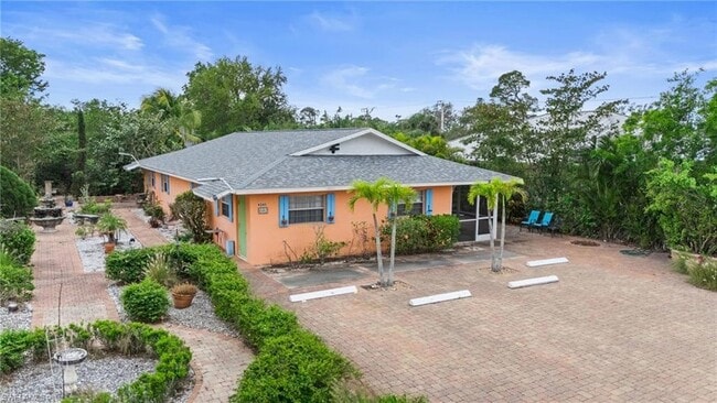 Foto del edificio - 4245 Mariner Ln