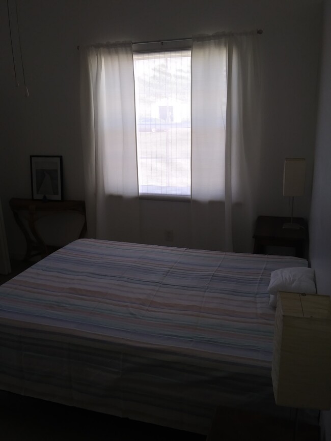 Foto del edificio - 531 22nd Ave NE