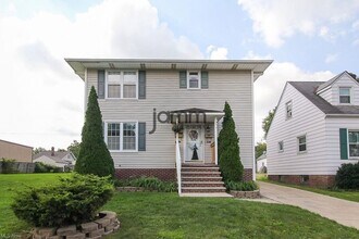 Building Photo - 3027 Brookdale Ave