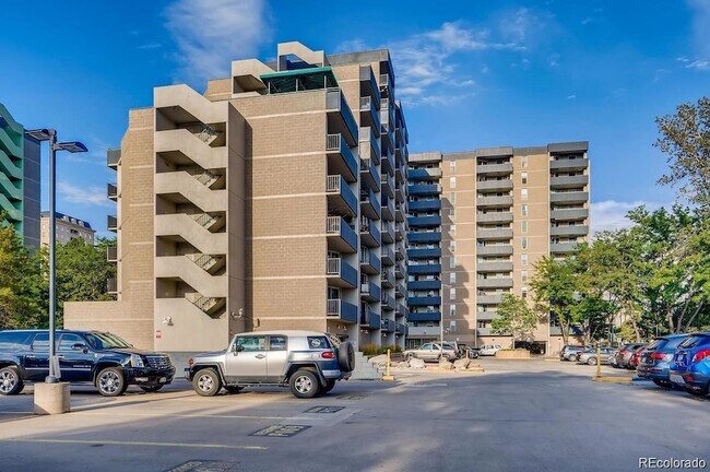 Foto del edificio - 601 W 11th Ave
