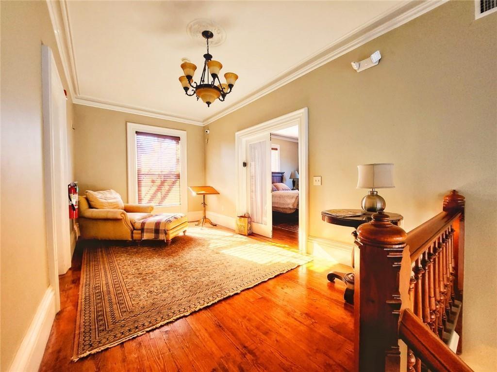 Primary Photo - 390 Broadway