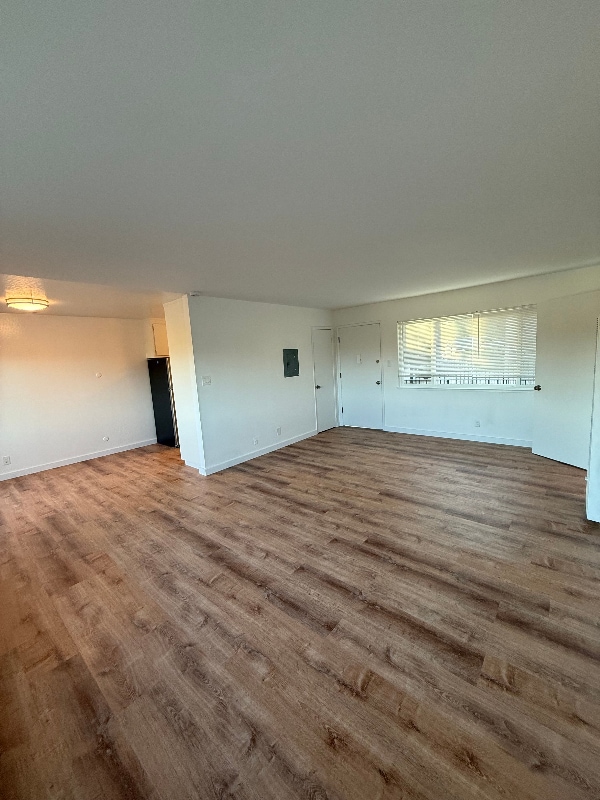 Building Photo - 1205 Geraldine Way