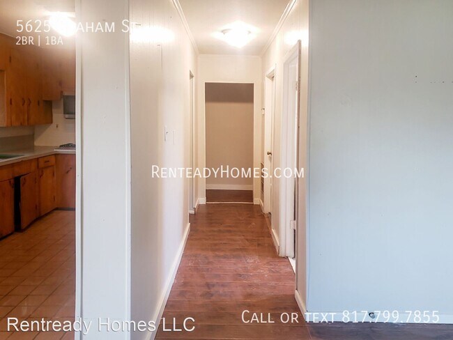 Building Photo - 2 br, 1 bath House - 5625 Graham St