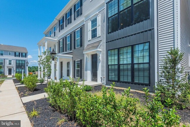 Photo - 3221 Ruth Way Townhome