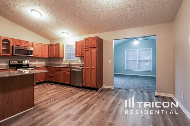 Building Photo - 3306 Muriel Pl