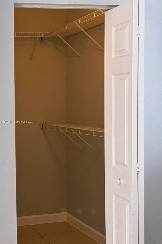 Foto del edificio - 9372 SW 171st Ct