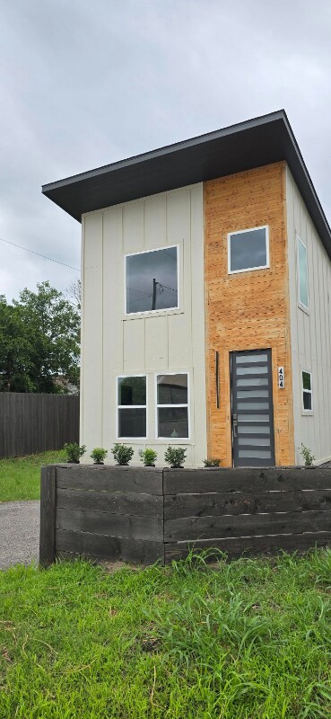 Foto del edificio - 404 W Wichita St