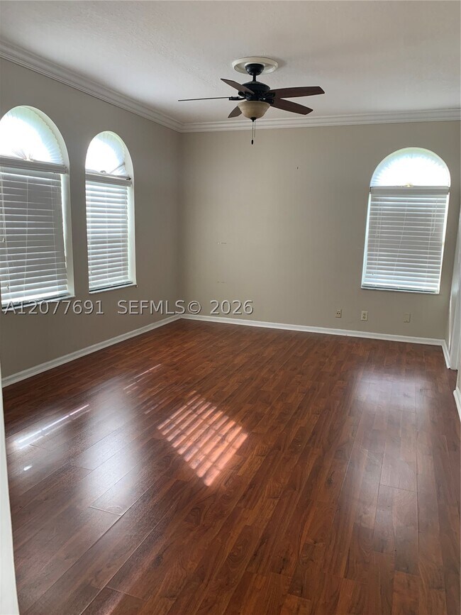 Foto del edificio - 114 Cypress Point Dr