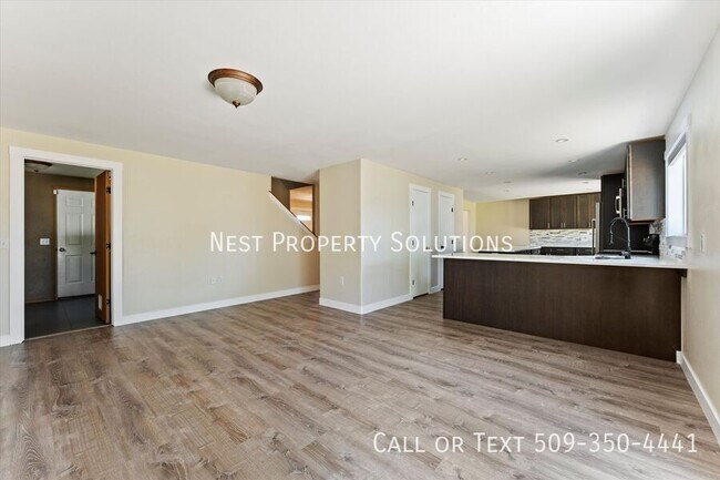 Foto del edificio - 812 Sage Bay Dr