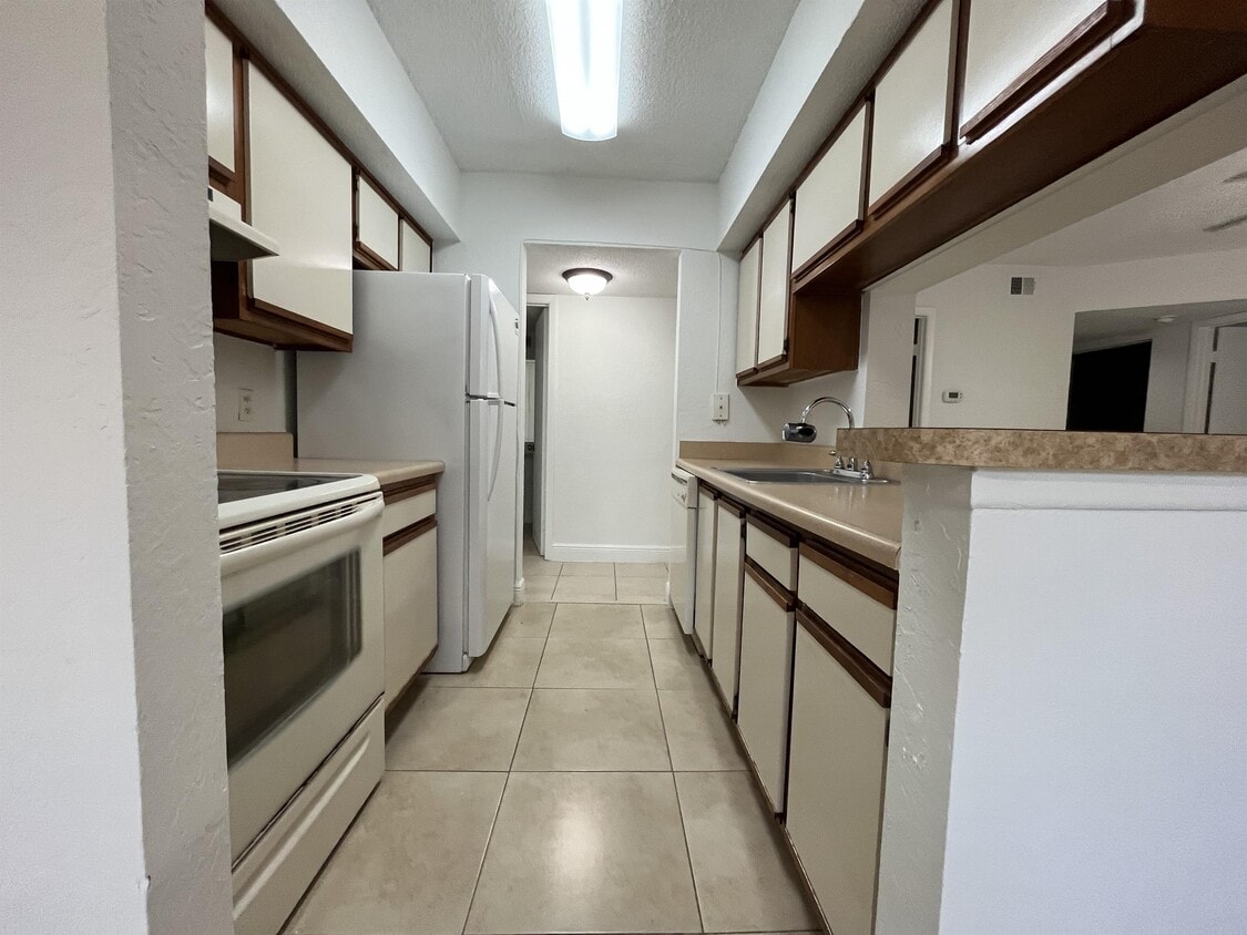 Photo - 5740 Rock Island Rd (Tamarac, FL)