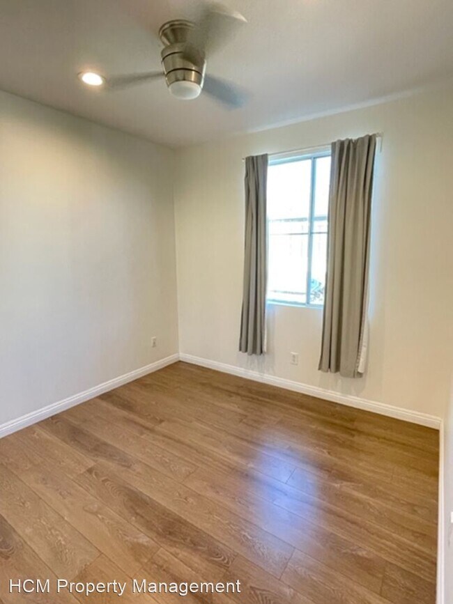 Building Photo - 3 br, 2.5 bath House - 7 Bonsall