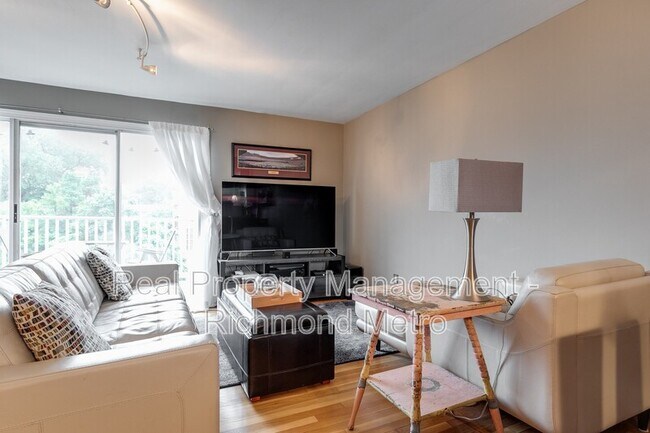 Foto del edificio - 2100 Grove Ave