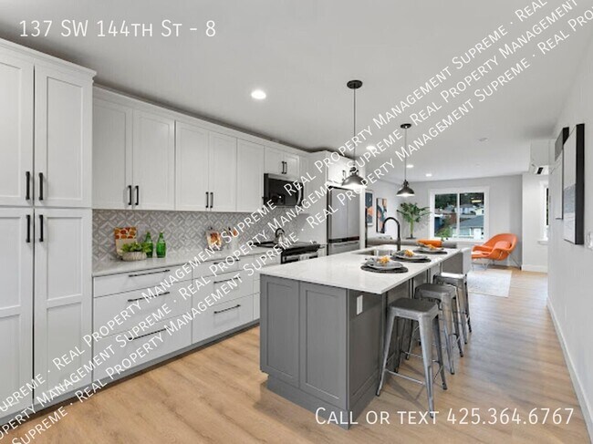 Foto del edificio - 137 SW 144th St