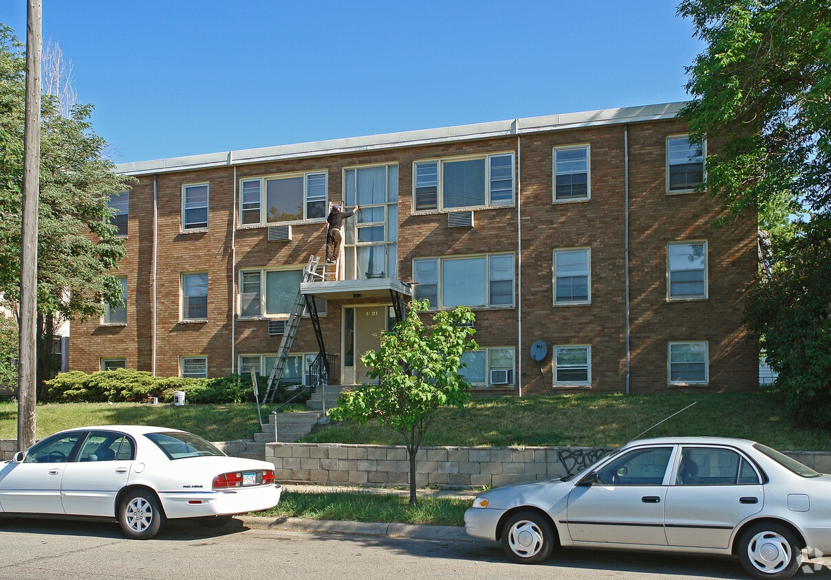 Primary Photo - 1621 St Anthony Ave