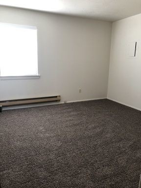 Foto del edificio - 913 W Oak St