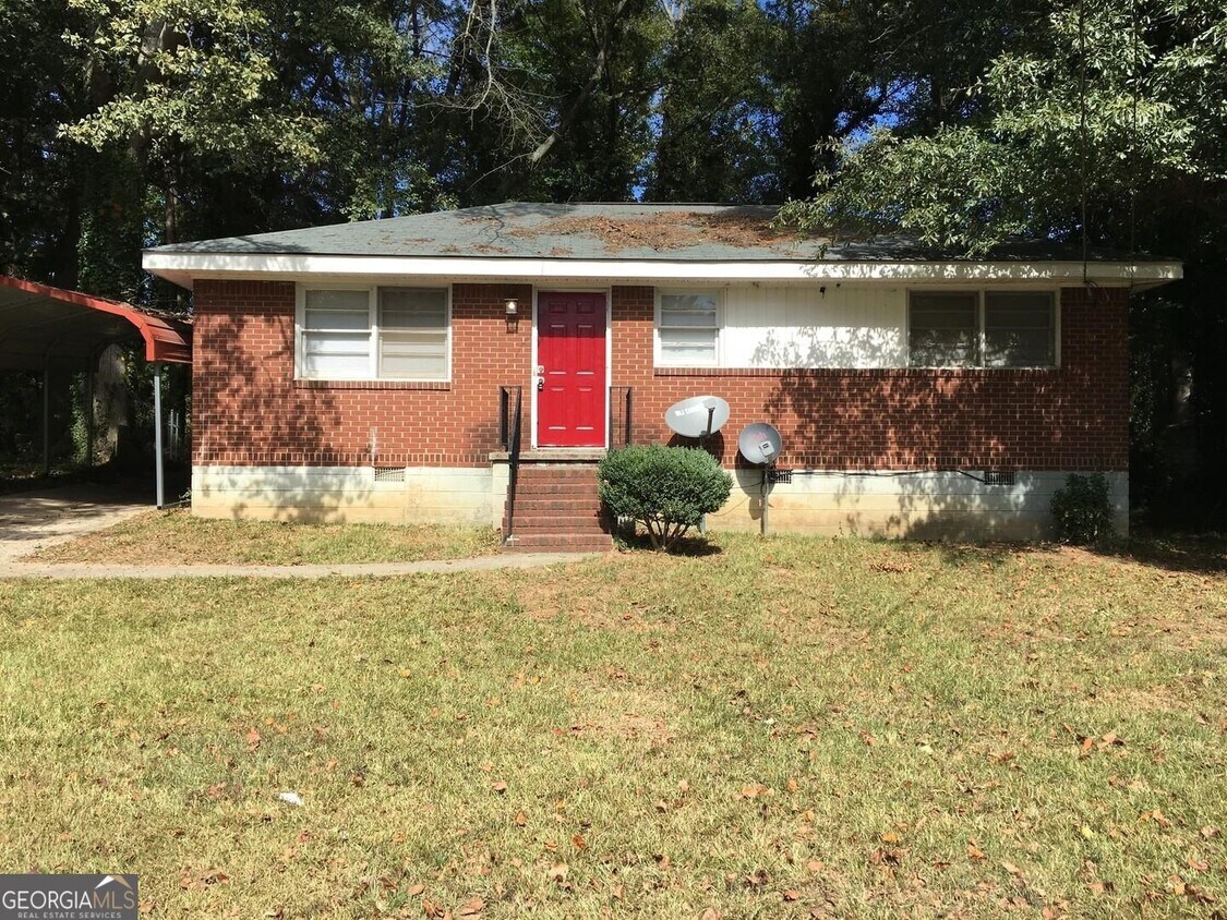 121 N Lake Dr, Jonesboro, GA 30236 House Rental in Jonesboro, GA