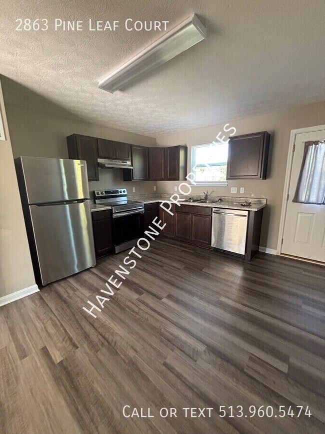 Foto del edificio - 2863 Pine Leaf Ct