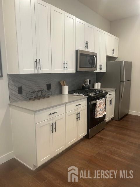 Building Photo - 5207 Drwal Pl