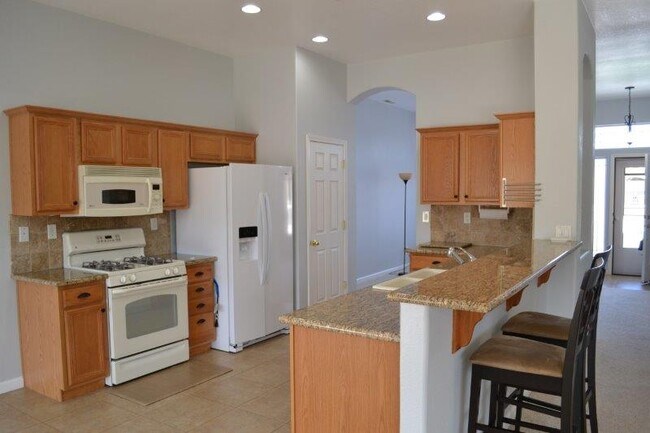 Foto del edificio - 111 Brassie Ct